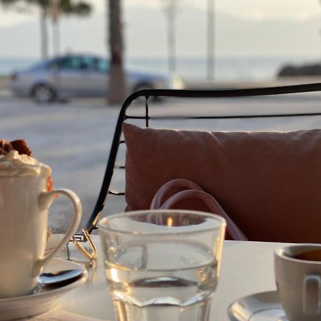 Queen Isabella Premium Ξενοδοχείο Vlorë Εξωτερικό φωτογραφία