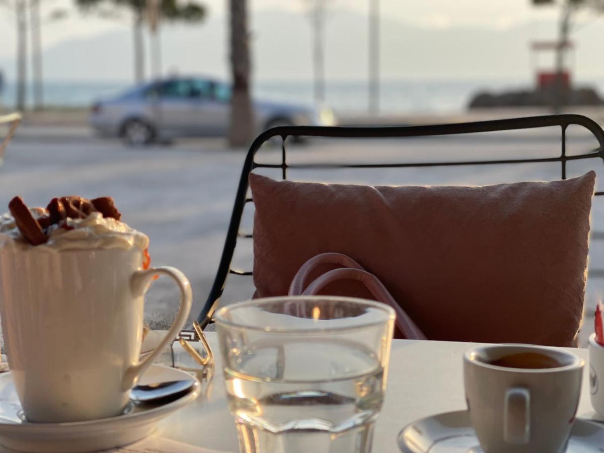 Queen Isabella Premium Ξενοδοχείο Vlorë Εξωτερικό φωτογραφία