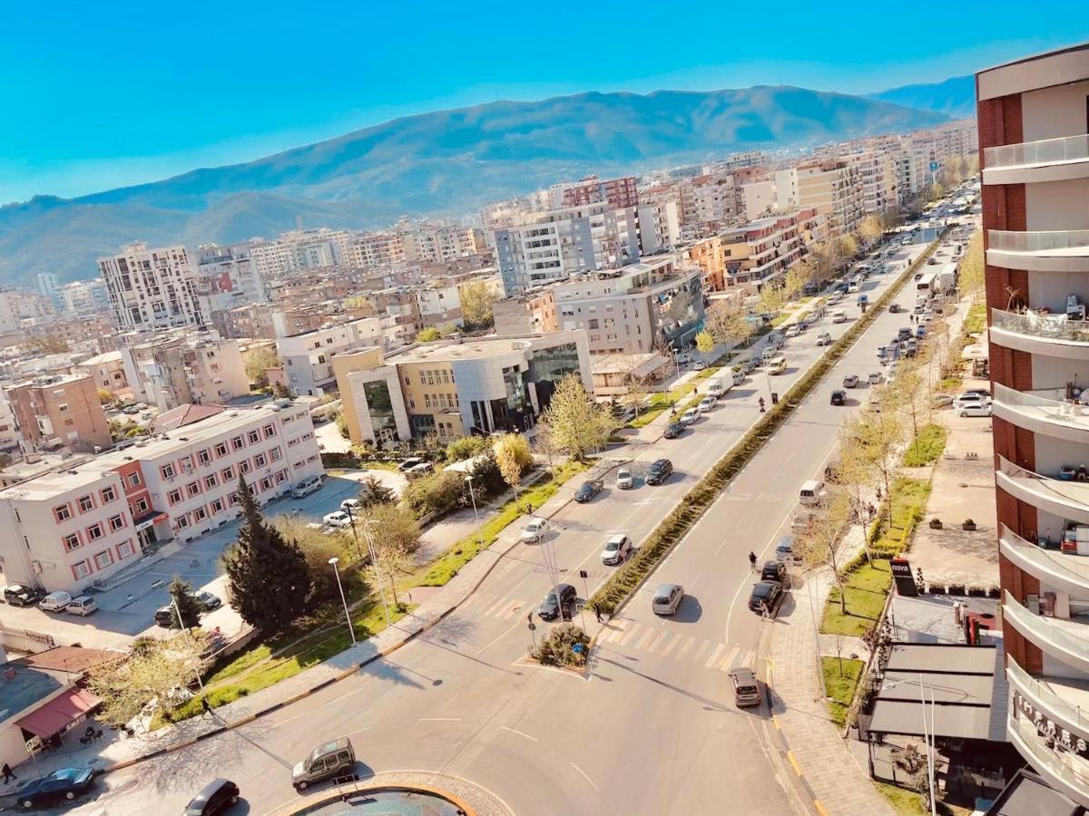 Queen Isabella Premium Ξενοδοχείο Vlorë Εξωτερικό φωτογραφία
